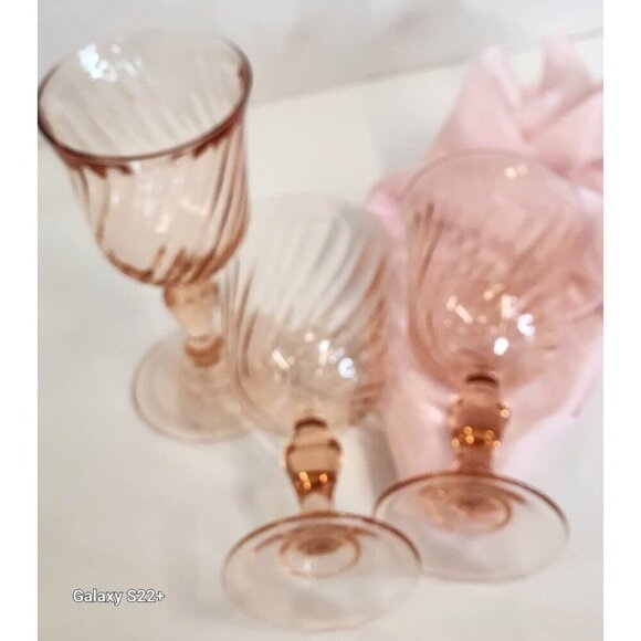 Vintage Luminarc in Verriere D'Arques France  Rosaline Pink Swirl 1970's - Picture 9 of 12